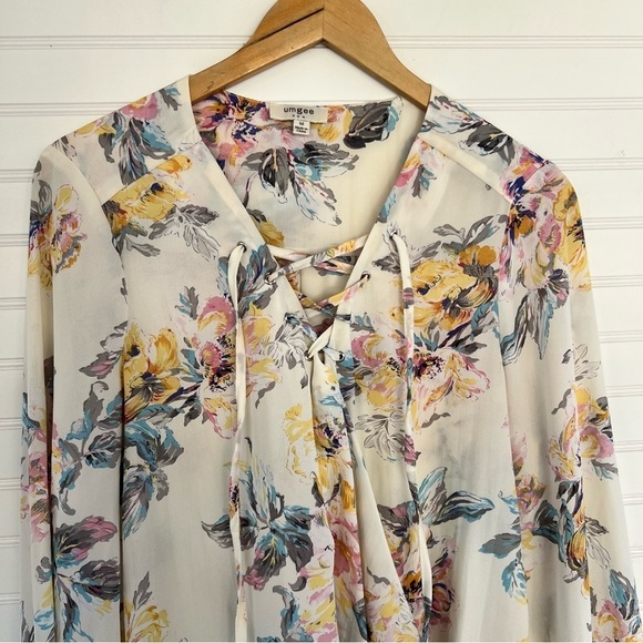 Umgee Floral Lace Up Blouse - Cream Size Medium - Picture 6 of 14